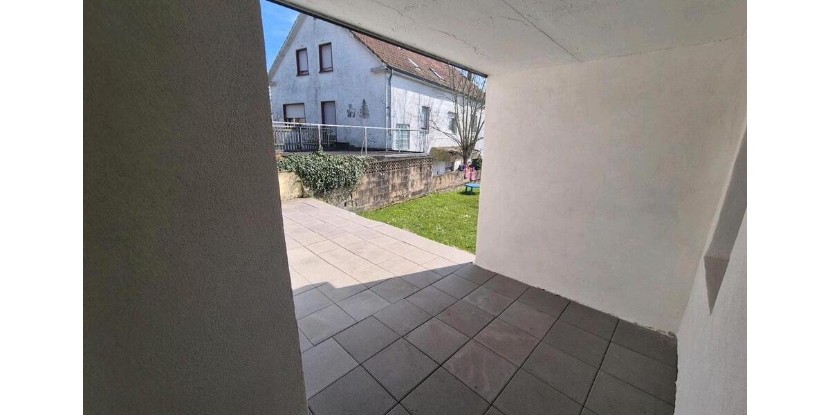 Erdgeschoßwohnung Überherrn - 2 Zimmer, 60 m&sup2;, 550&euro; | Angebot:25900929