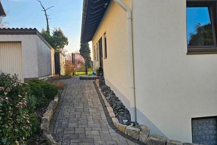 Wohnung Merchweiler - 4 Zimmer, 105 m&sup2;, 990&euro; | Angebot:25883537