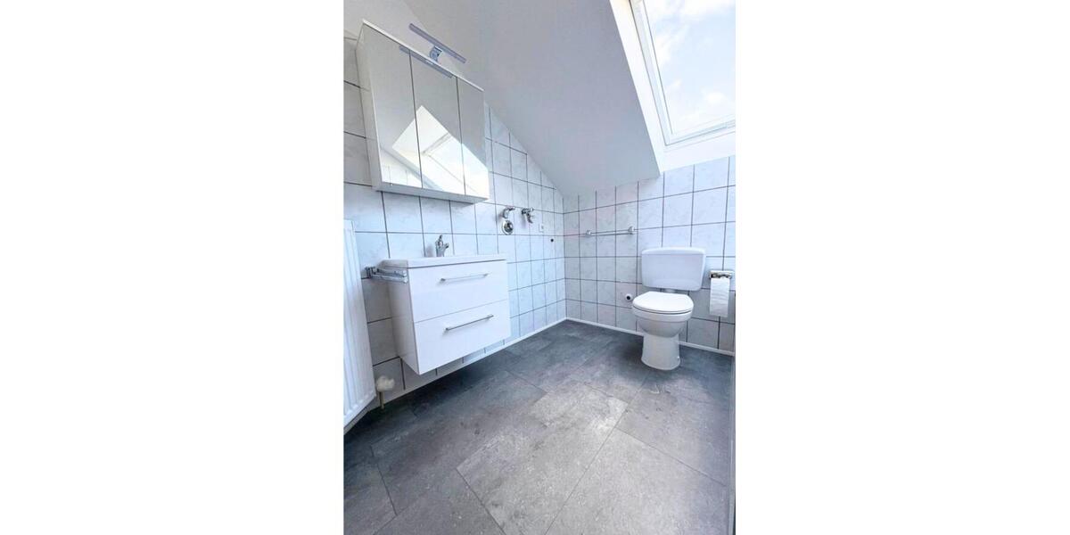 Dachgeschoßwohnung Dillingen (Saar) - 2 Zimmer, 70 m&sup2;, 590&euro; | Angebot:25856070