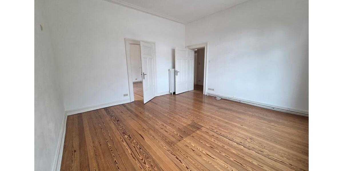 Etagenwohnung Saarbrücken St. Arnual - 3 Zimmer, 102 m&sup2;, 1.100&euro; | Angebot:26685978