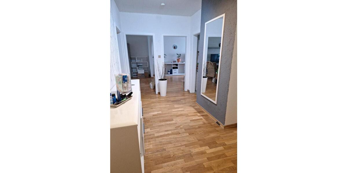 Etagenwohnung Homburg - 2 Zimmer, 85 m&sup2;, 950&euro; | Angebot:25238482