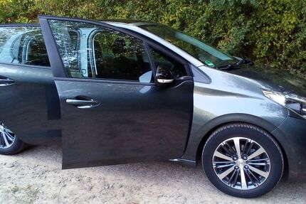 Peugeot 208 17.000 km 8.699 &euro; Blieskastel 66440