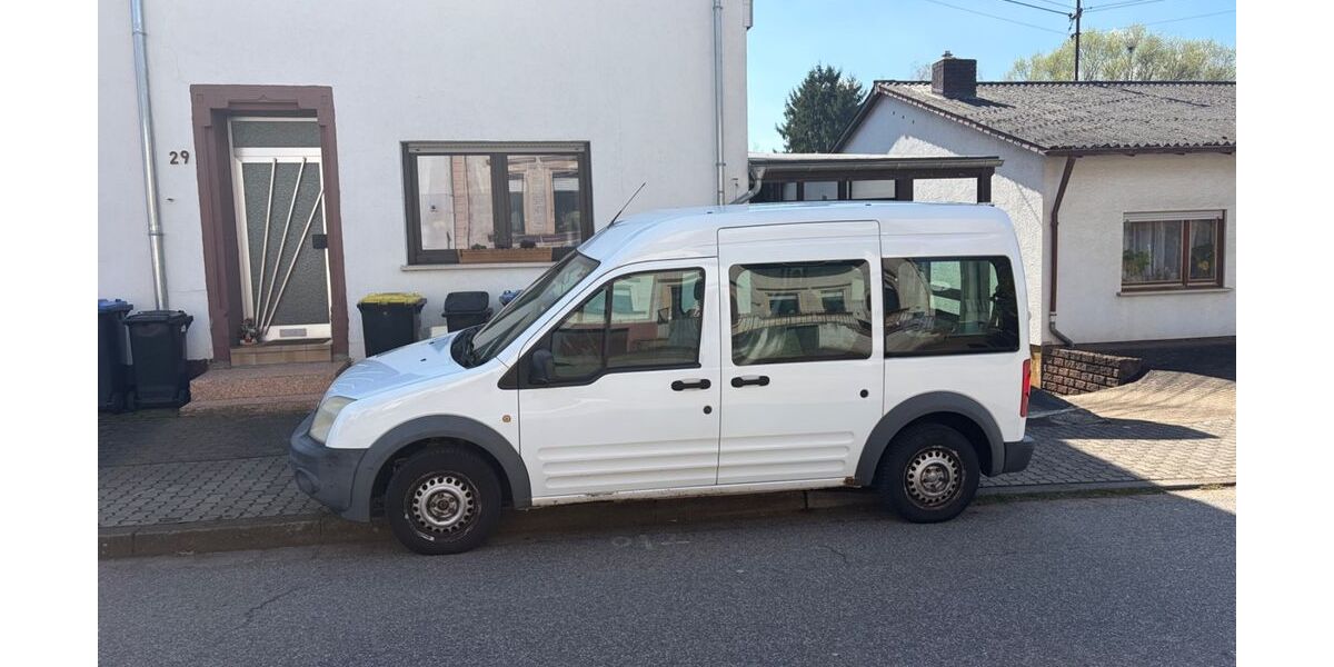 Ford Tourneo Connect 219.000 km 2.800 &euro; Schwarzenholz 66793