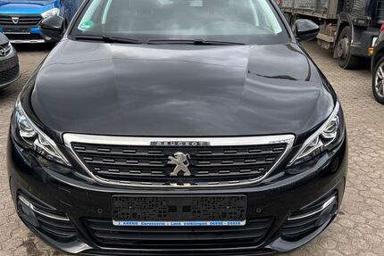 Peugeot 308 142.000 km 5.500 &euro; Saarbrücken 66128