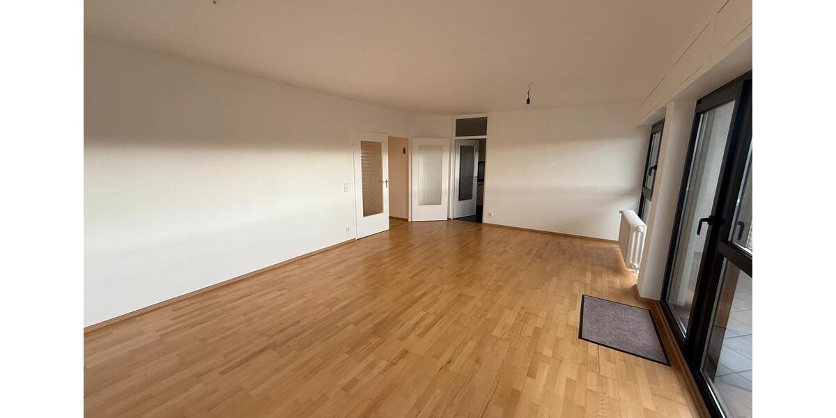 Etagenwohnung Lebach - 3 Zimmer, 80 m&sup2;, 600&euro; | Angebot:26634089