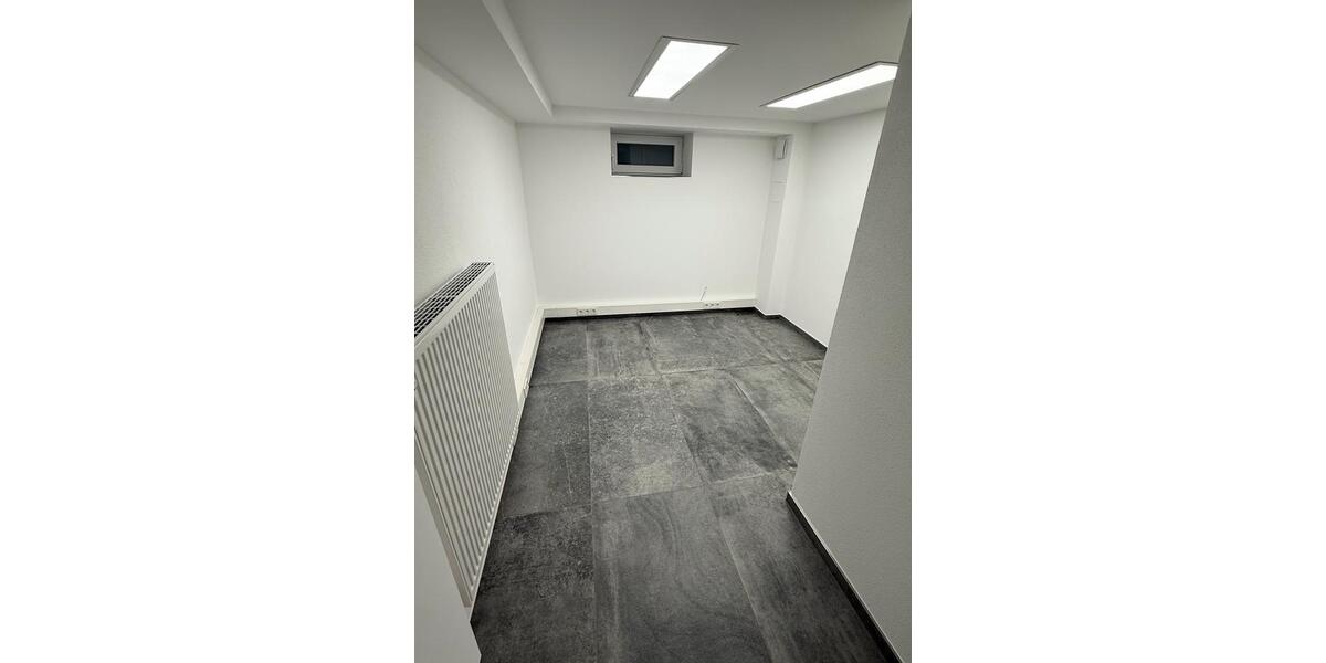 Gewerbeobjekt Saarlouis - 1.300&euro; | Angebot:25512760