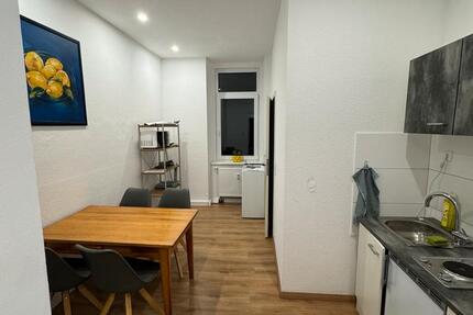 Wohnung Neunkirchen - 1 Zimmer, 45 m&sup2;, 700&euro; | Angebot:25965310