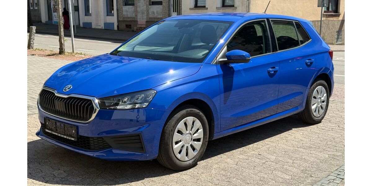 Skoda Fabia 18.500 km 9.900 &euro; Saarbrücken - Burbach 66115