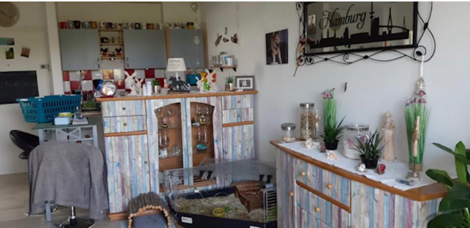 Dachgeschoßwohnung Saarbrücken Neue Bremm - 1.5 Zimmer, 35 m&sup2;, 380&euro; | Angebot:25416914