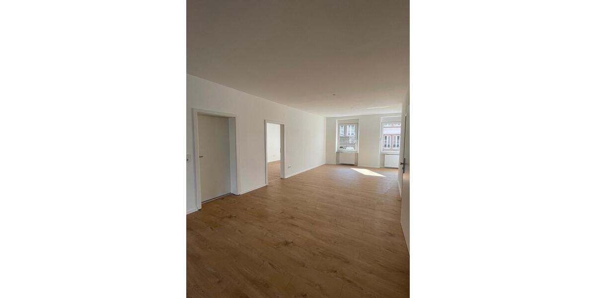 Etagenwohnung Sankt Wendel - 2 Zimmer, 96 m&sup2;, 1.050&euro; | Angebot:25833113