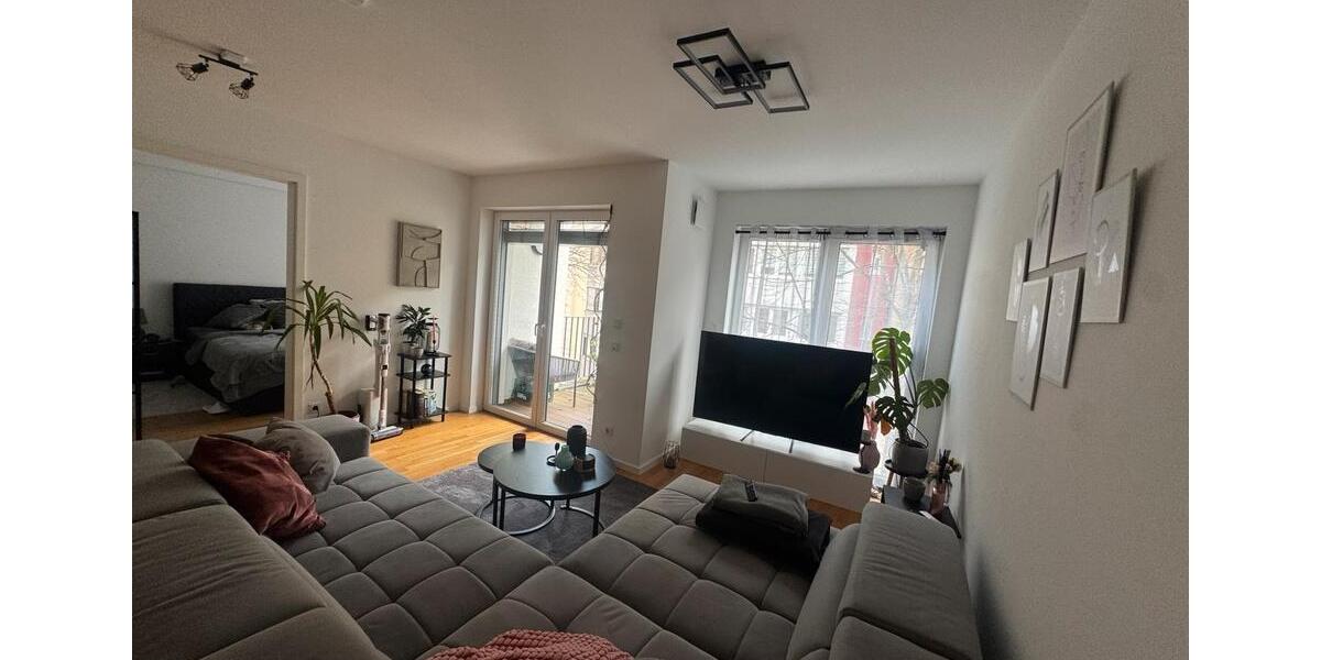 Etagenwohnung Saarbrücken Eschberg - 2 Zimmer, 50 m&sup2;, 650&euro; | Angebot:25927665