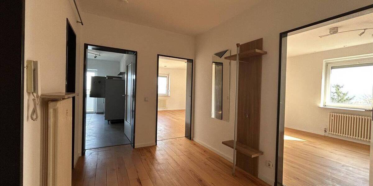 Etagenwohnung Saarbrücken Dudweiler - 2 Zimmer, 65 m&sup2;, 119.000&euro; | Angebot:25929207