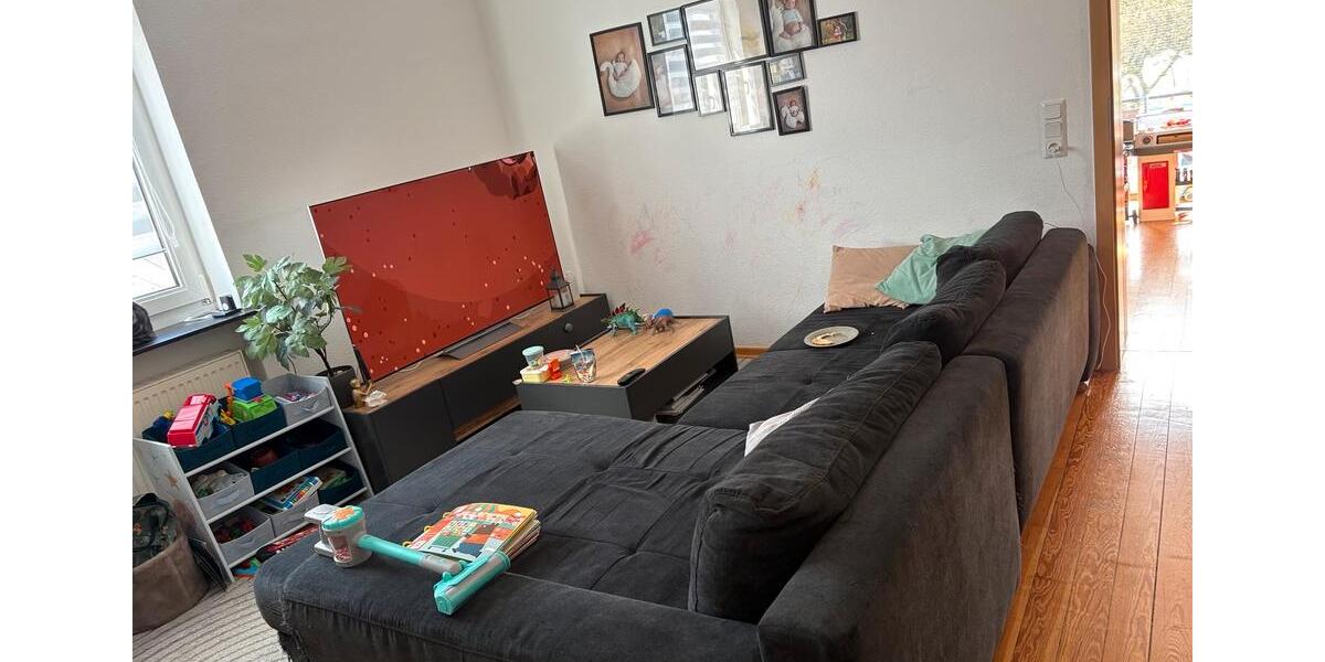 Etagenwohnung Quierschied - 3 Zimmer, 100 m&sup2;, 600&euro; | Angebot:25931484