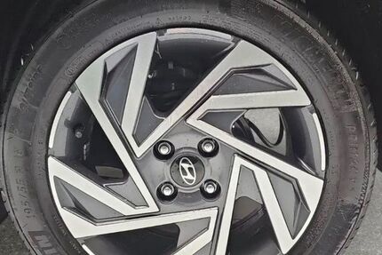 Hyundai i20 9.200 km 16.666 &euro; Eppelborn 66571