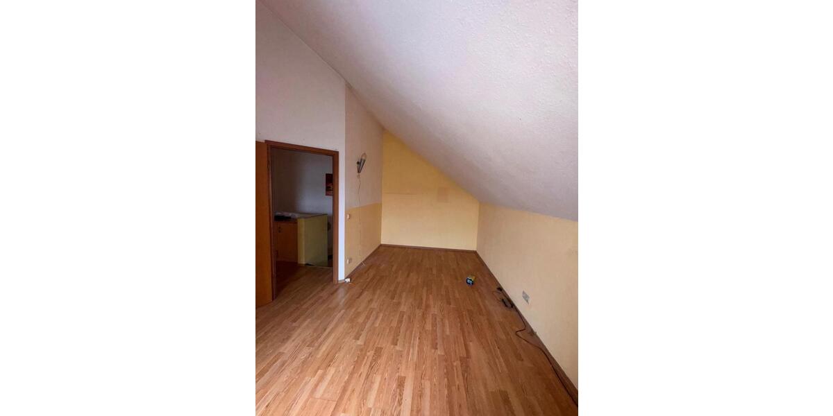 Maisonettenwohnung Saarlouis - 4 Zimmer, 104 m&sup2;, 220.000&euro; | Angebot:26591111