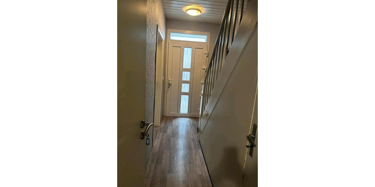 Reihenhaus Neunkirchen - 170.000&euro; | Angebot:23270163