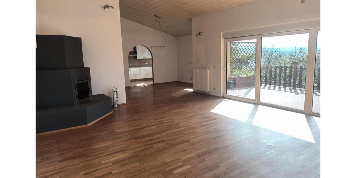Erdgeschoßwohnung Beckingen - 3 Zimmer, 130 m&sup2;, 975&euro; | Angebot:25572199