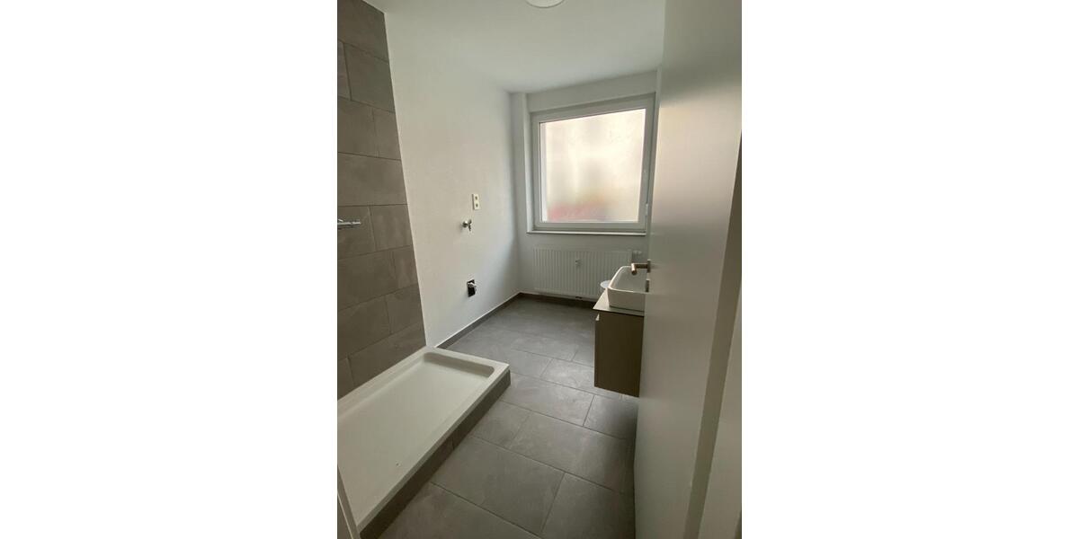 Etagenwohnung Saarbrücken Dudweiler - 2 Zimmer, 67 m&sup2;, 750&euro; | Angebot:24431660