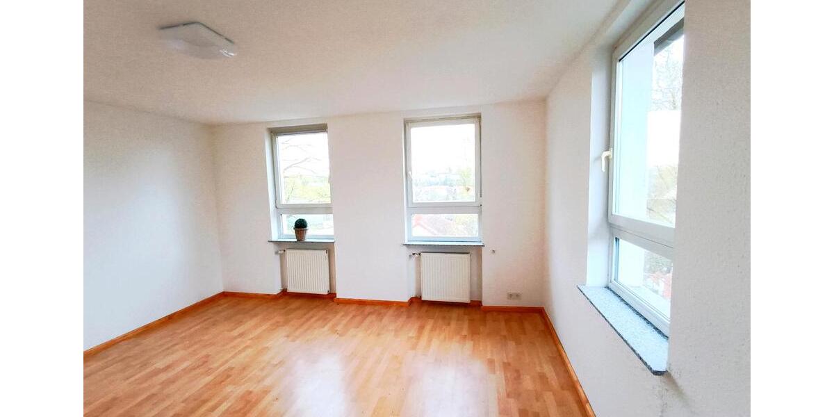 Etagenwohnung Marpingen - 2 Zimmer, 80 m&sup2;, 750&euro; | Angebot:25943075