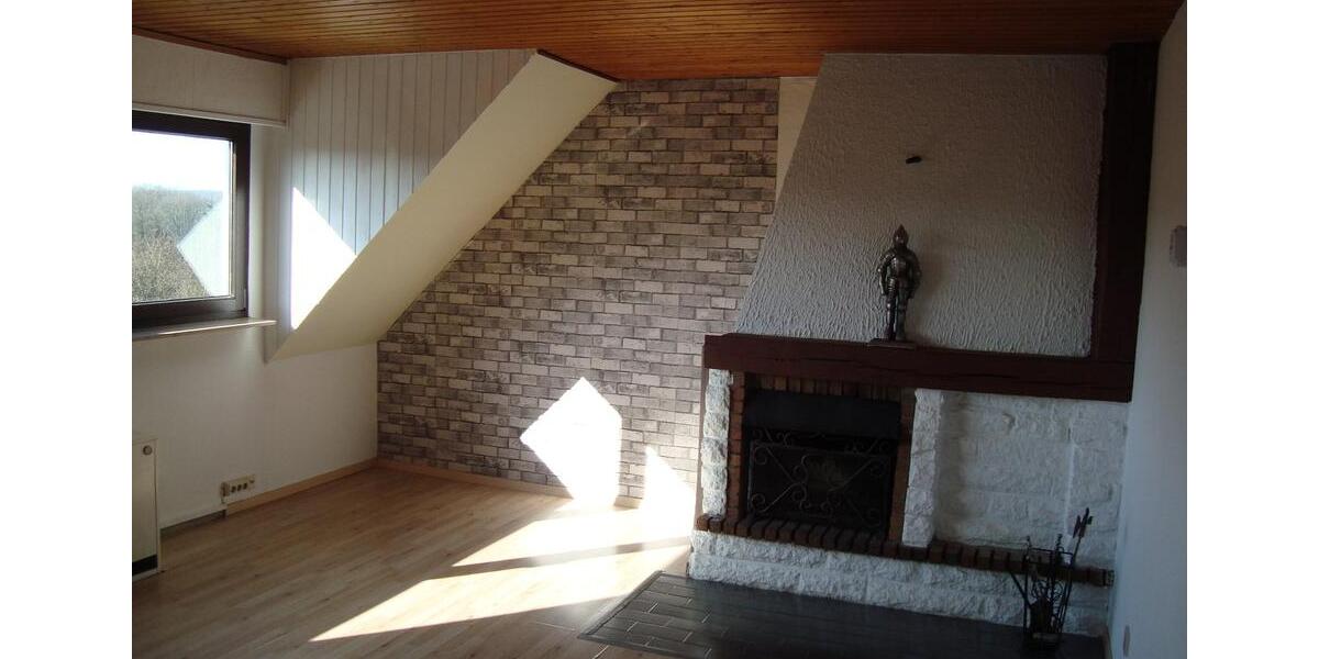 Etagenwohnung Saarbrücken Neue Bremm - 3 Zimmer, 80 m&sup2;, 750&euro; | Angebot:26515608