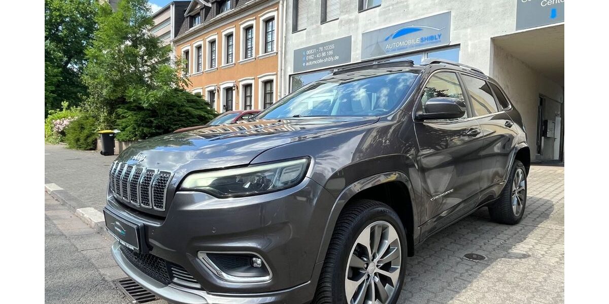Jeep Cherokee 180.000 km 12.650 &euro; Dillingen 66763