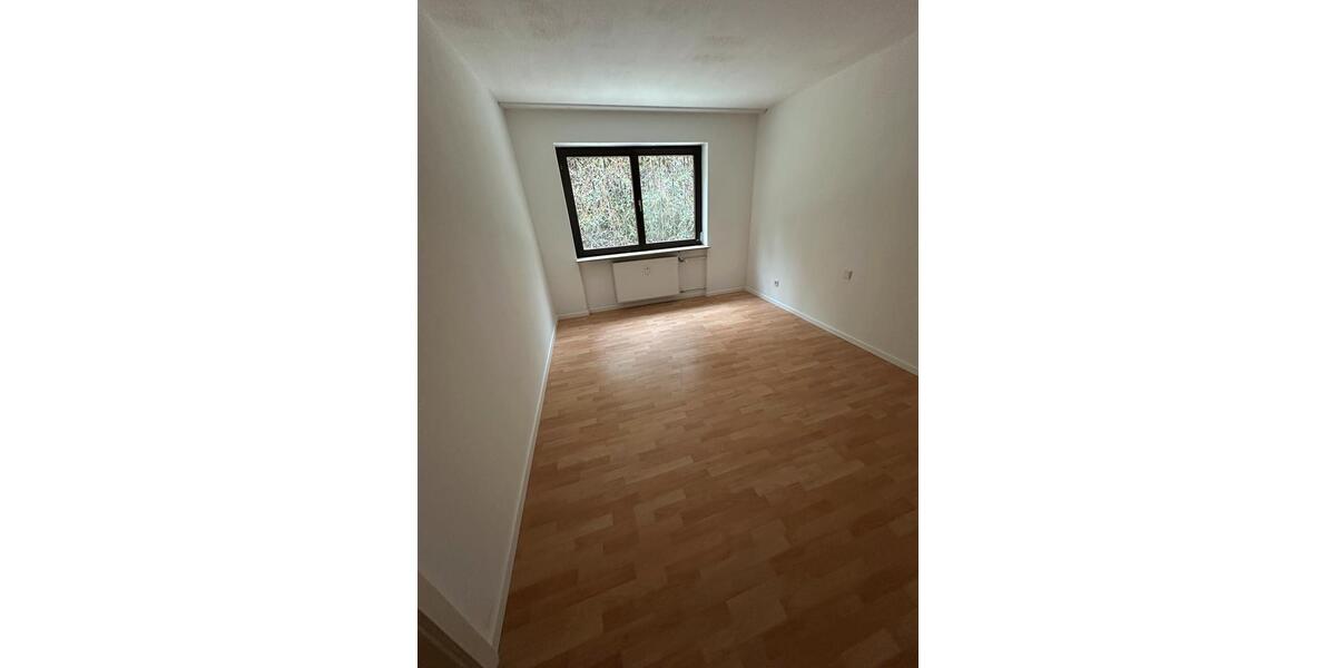 Hochparterre Saarlouis - 3 Zimmer, 75 m&sup2;, 800&euro; | Angebot:25934962