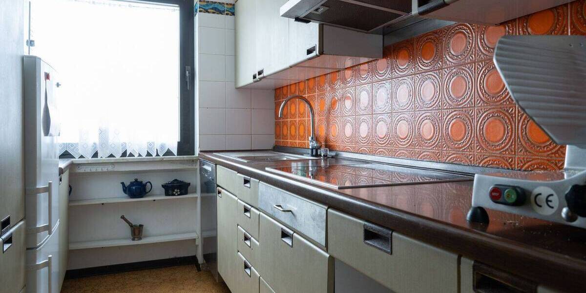 Einfamilienhaus Saarbrücken Malstatt - 7 Zimmer, 134 m&sup2;, 349.000&euro; | Angebot:26741535