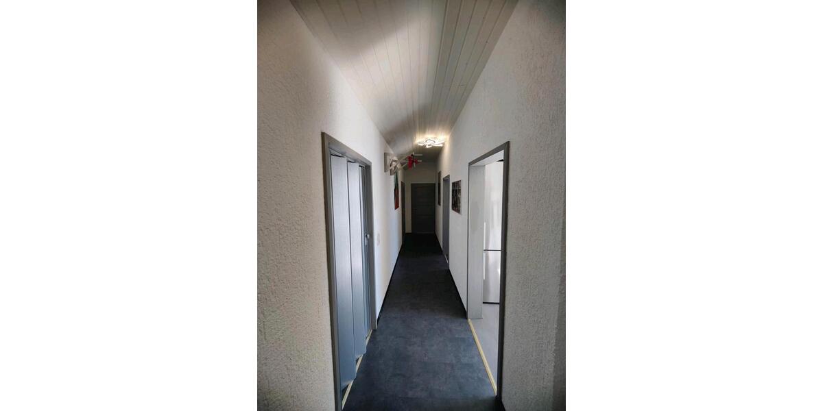 Dachgeschoßwohnung Spiesen-Elversberg Elversberg - 4 Zimmer, 80 m&sup2;, 700&euro; | Angebot:26678811
