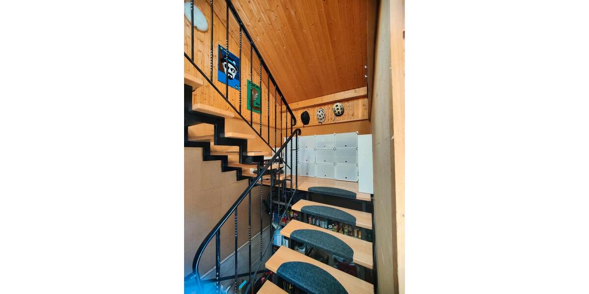 Dachgeschoßwohnung Spiesen-Elversberg Elversberg - 4 Zimmer, 80 m&sup2;, 700&euro; | Angebot:26678811