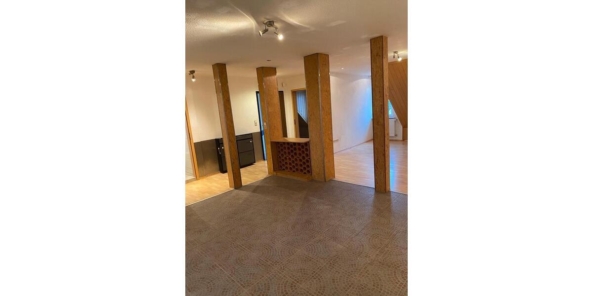 Etagenwohnung Saarbrücken Kieselhumes - 2 Zimmer, 65 m&sup2;, 750&euro; | Angebot:26113143