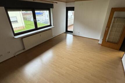 Wohnung Saarbrücken Neue Bremm - 3 Zimmer, 72 m&sup2;, 725&euro; | Angebot:23408610