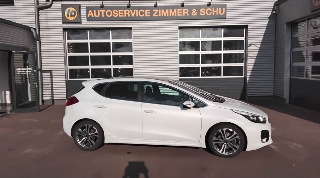 Kia ceed / Ceed 114.000 km 14.900 &euro; Lebach-Thalexweiler 66822