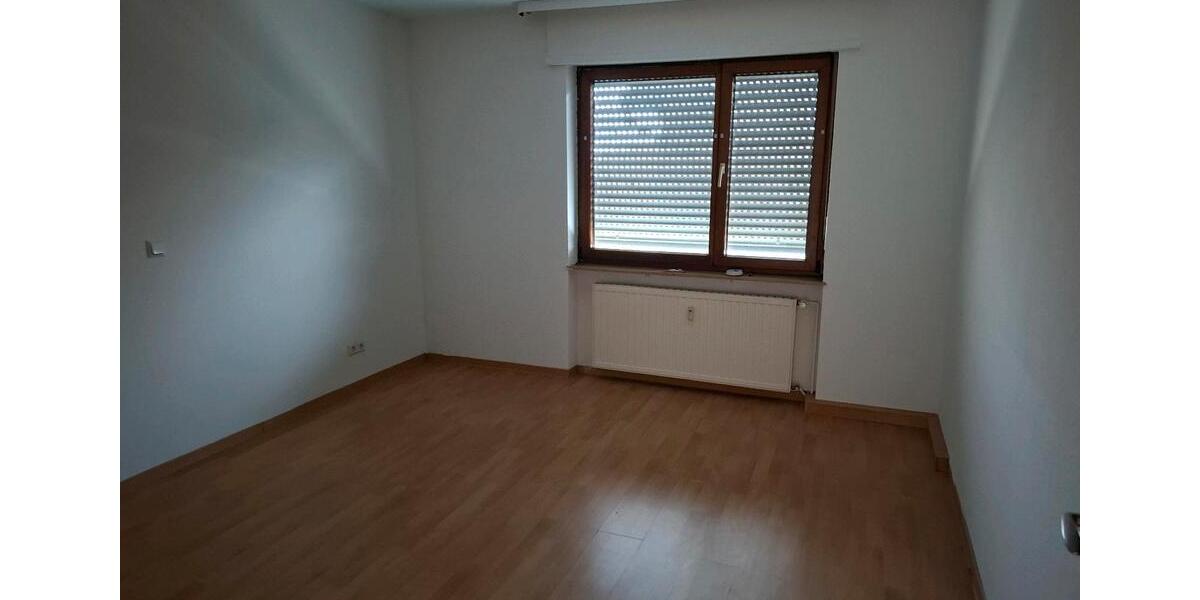 Etagenwohnung Riegelsberg - 3 Zimmer, 68 m&sup2;, 700&euro; | Angebot:25840286