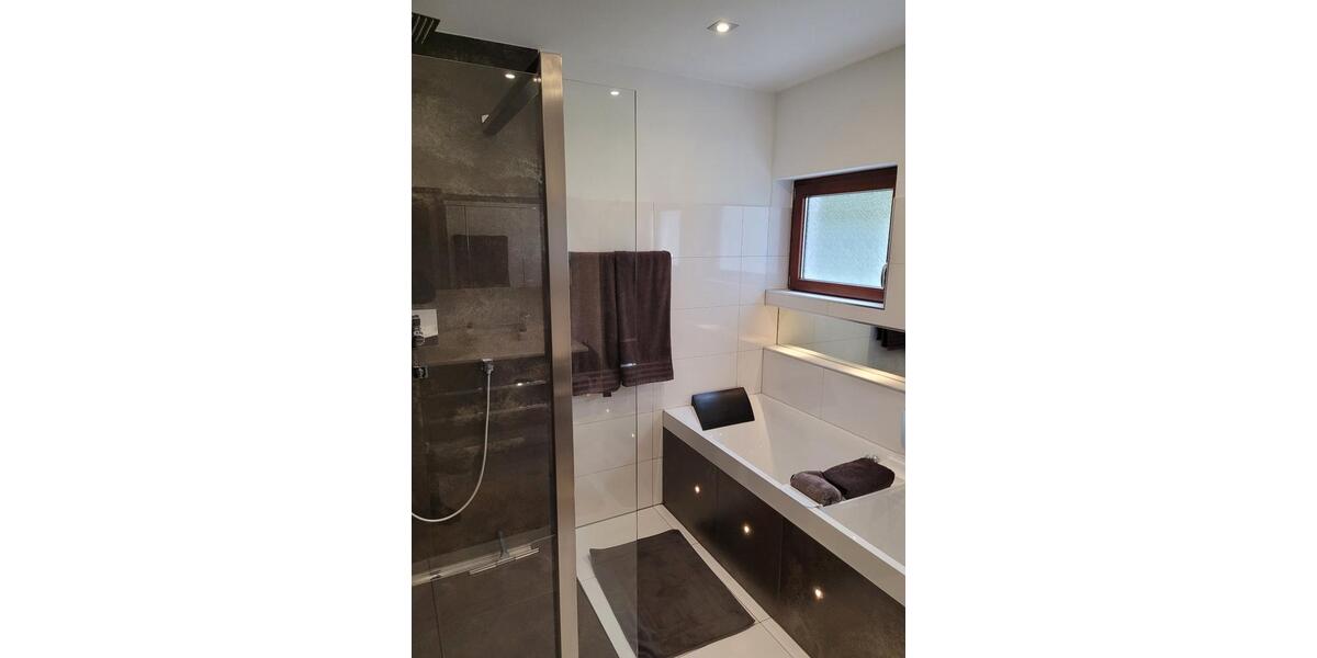 Mehrfamilienhaus, Wohnhaus Blieskastel - 6.5 Zimmer, 225 m&sup2;, 330.000&euro; | Angebot:26008298