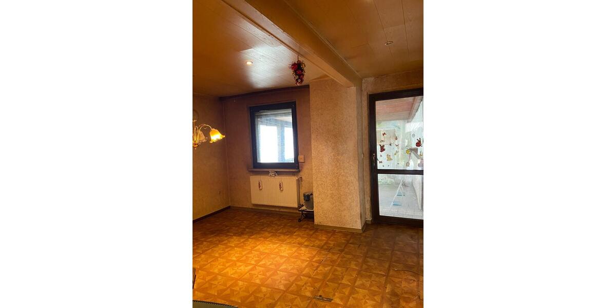 Reihenhaus Blieskastel - 4 Zimmer, 70 m&sup2;, 71.000&euro; | Angebot:25964766