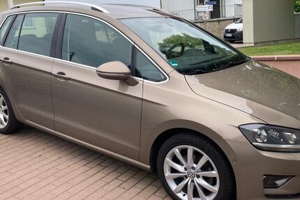 VW Golf Sportsvan 113.700 km 12.900 &euro; Kleinblittersdorf 66271