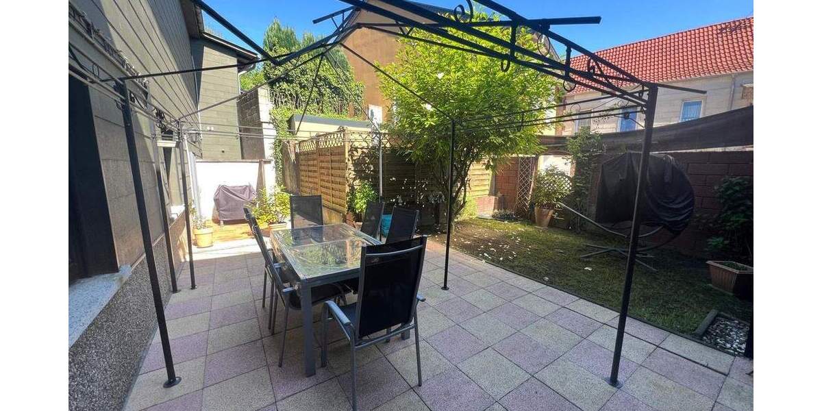 Reihenmittelhaus Friedrichsthal - 8 Zimmer, 200 m&sup2;, 197.000&euro; | Angebot:25686436