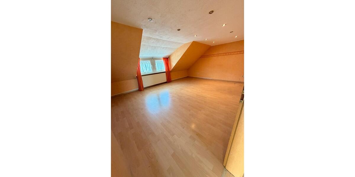 Doppelhaushälfte Saarwellingen - 5 Zimmer, 155 m&sup2;, 199.880&euro; | Angebot:27092314
