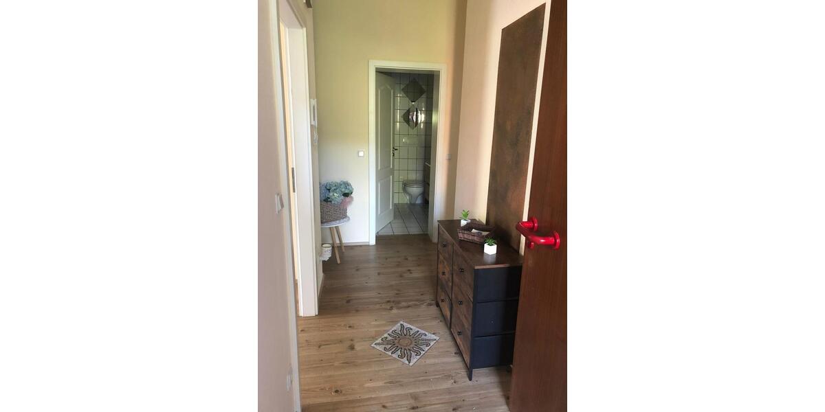 Etagenwohnung Saarlouis - 3 Zimmer, 90 m&sup2;, 900&euro; | Angebot:25760209