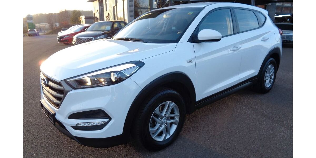 Hyundai TUCSON 71.000 km 15.700 &euro; Lebach 66822