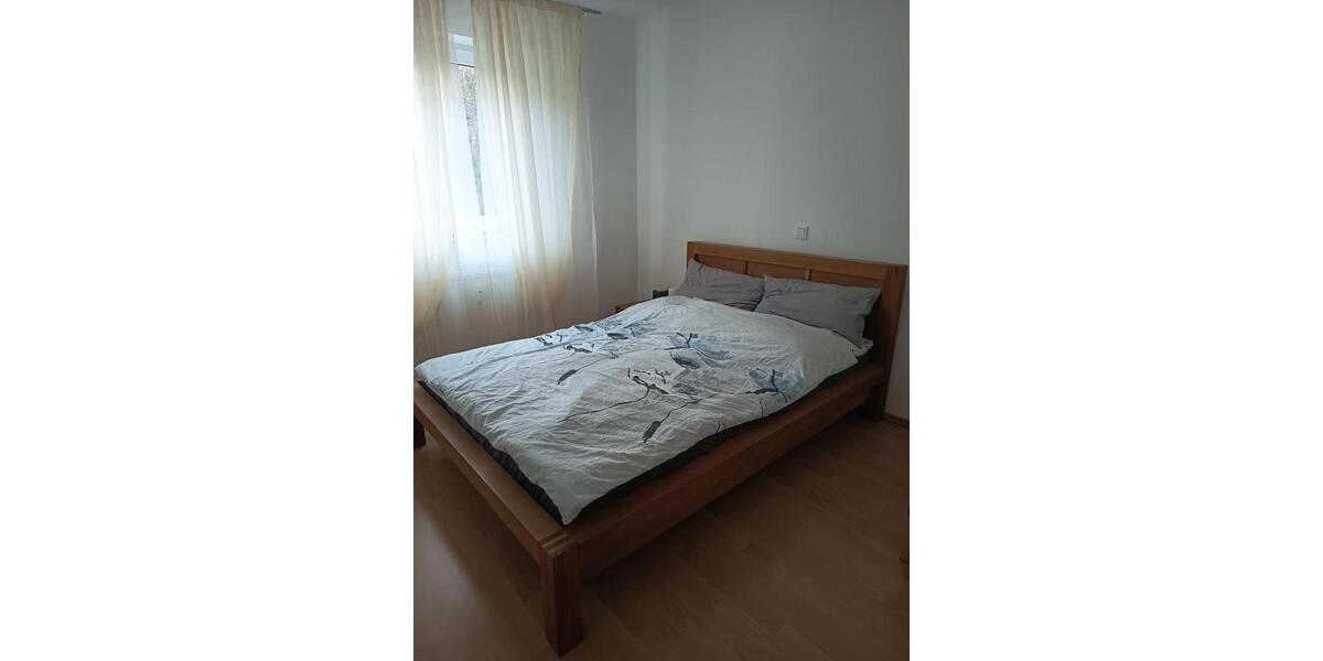 Etagenwohnung Neunkirchen - 3 Zimmer, 62 m&sup2;, 600&euro; | Angebot:25933089
