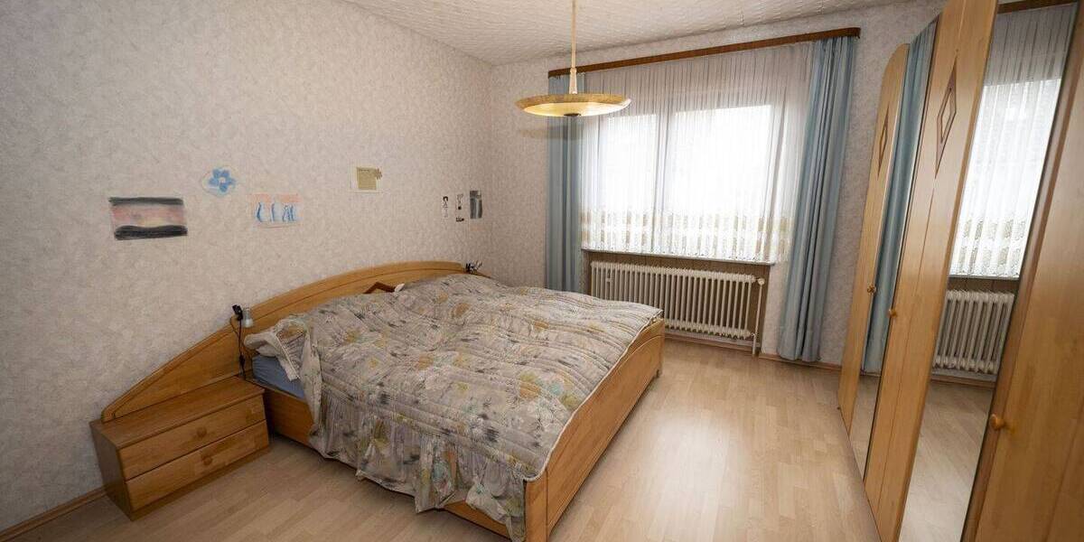 Mehrfamilienhaus, Wohnhaus Püttlingen - 275.000&euro; | Angebot:25737021