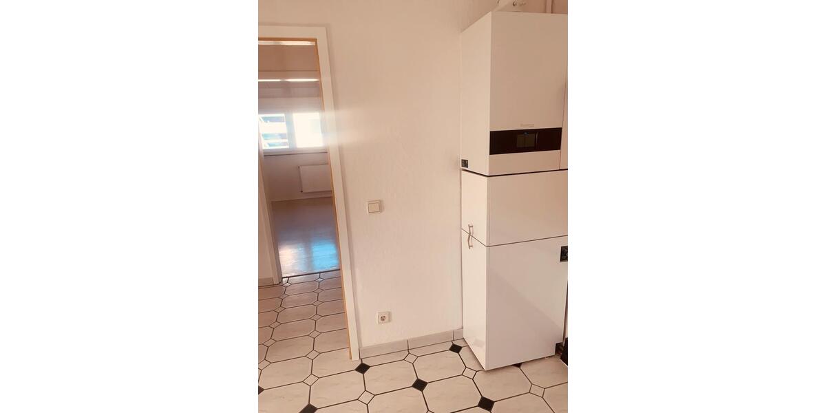 Dachgeschoßwohnung Saarbrücken West - 3 Zimmer, 77 m&sup2;, 169.000&euro; | Angebot:25415519