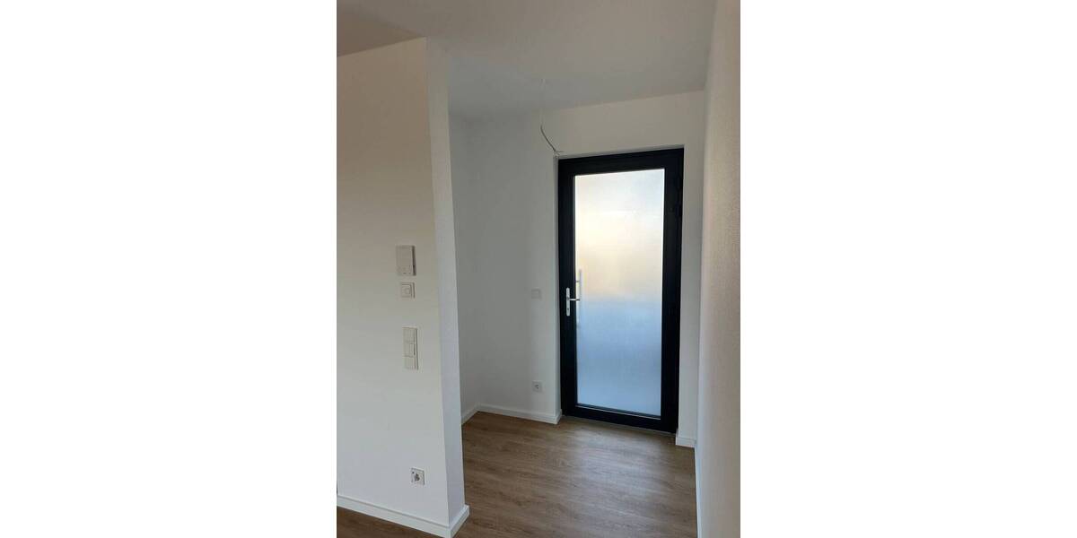 Etagenwohnung Riegelsberg - 2 Zimmer, 81 m&sup2;, 850&euro; | Angebot:26583159