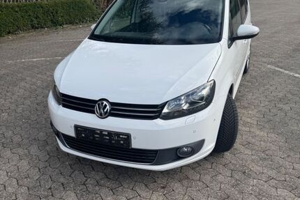 VW Touran 267.000 km 6.000 &euro; Neunkirchen 66538