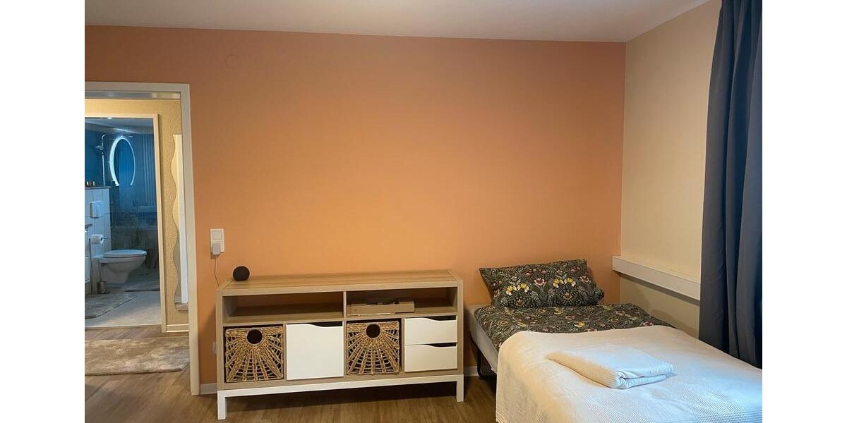 Erdgeschoßwohnung Illingen - 2 Zimmer, 60 m&sup2;, 600&euro; | Angebot:25171342