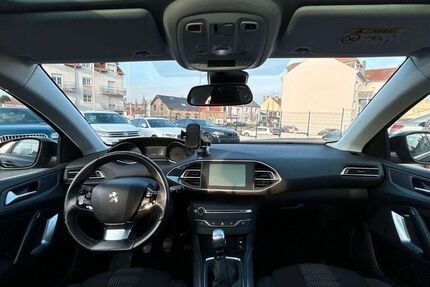 Peugeot 308 165.100 km 6.900 &euro; Völklingen 66333