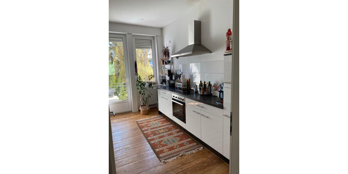 Etagenwohnung Saarbrücken Neue Bremm - 3.5 Zimmer, 90 m&sup2;, 1.250&euro; | Angebot:26626528