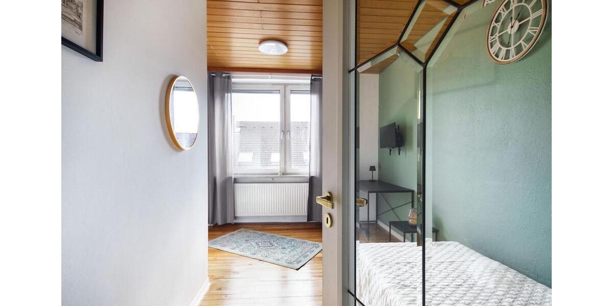 Etagenwohnung Saarbrücken Eschberg - 1 Zimmer, 40 m&sup2;, 69&euro; | Angebot:26417189