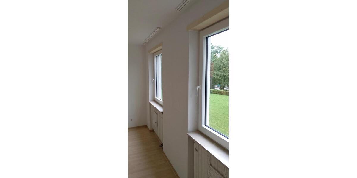 Erdgeschoßwohnung Saarbrücken Eschberg - 1 Zimmer, 24 m&sup2;, 380&euro; | Angebot:27644343
